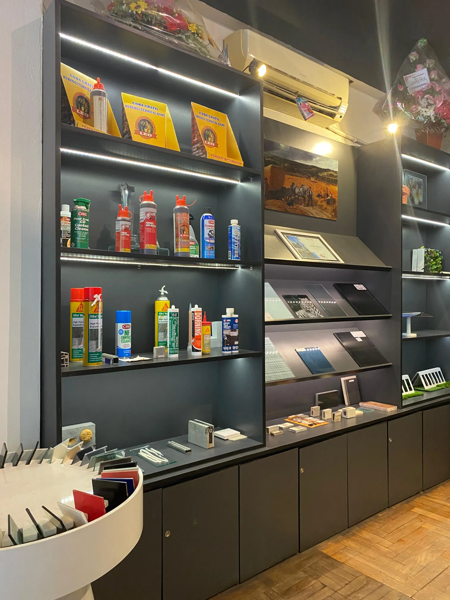 Showroom Green Mile Indonesia