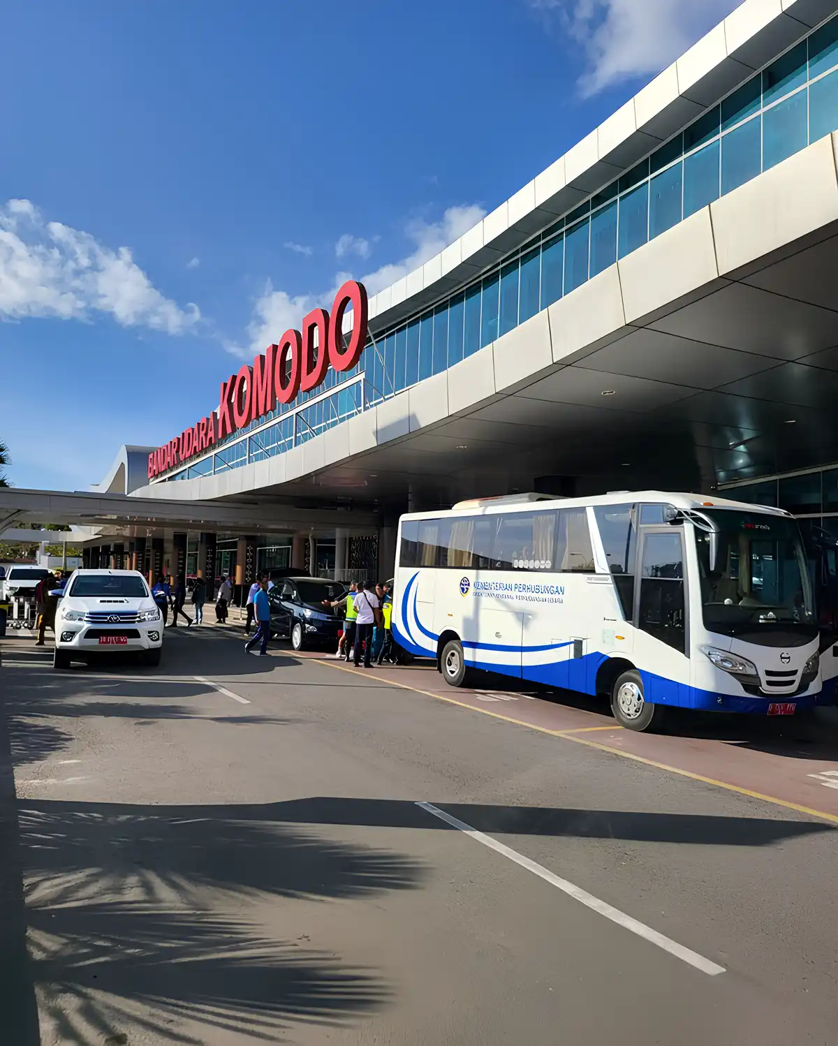 Bandara Labuan Bajo, Supplier Kaca Green Mile